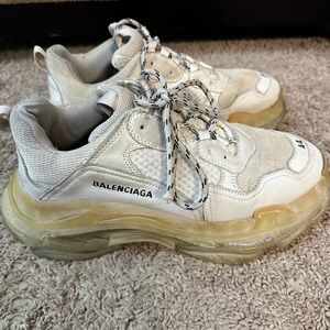 Balenciaga Triple S Clear Sole Sneakers off white/beige
